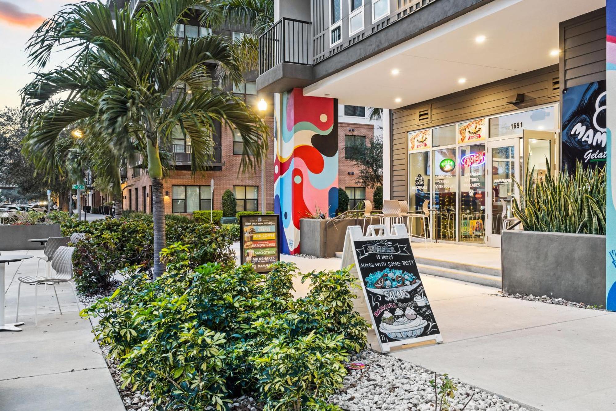 セント・ピーターズバーグTropicana Field 2 Bed In Dwtwn With Free Parkingアパートメント エクステリア 写真