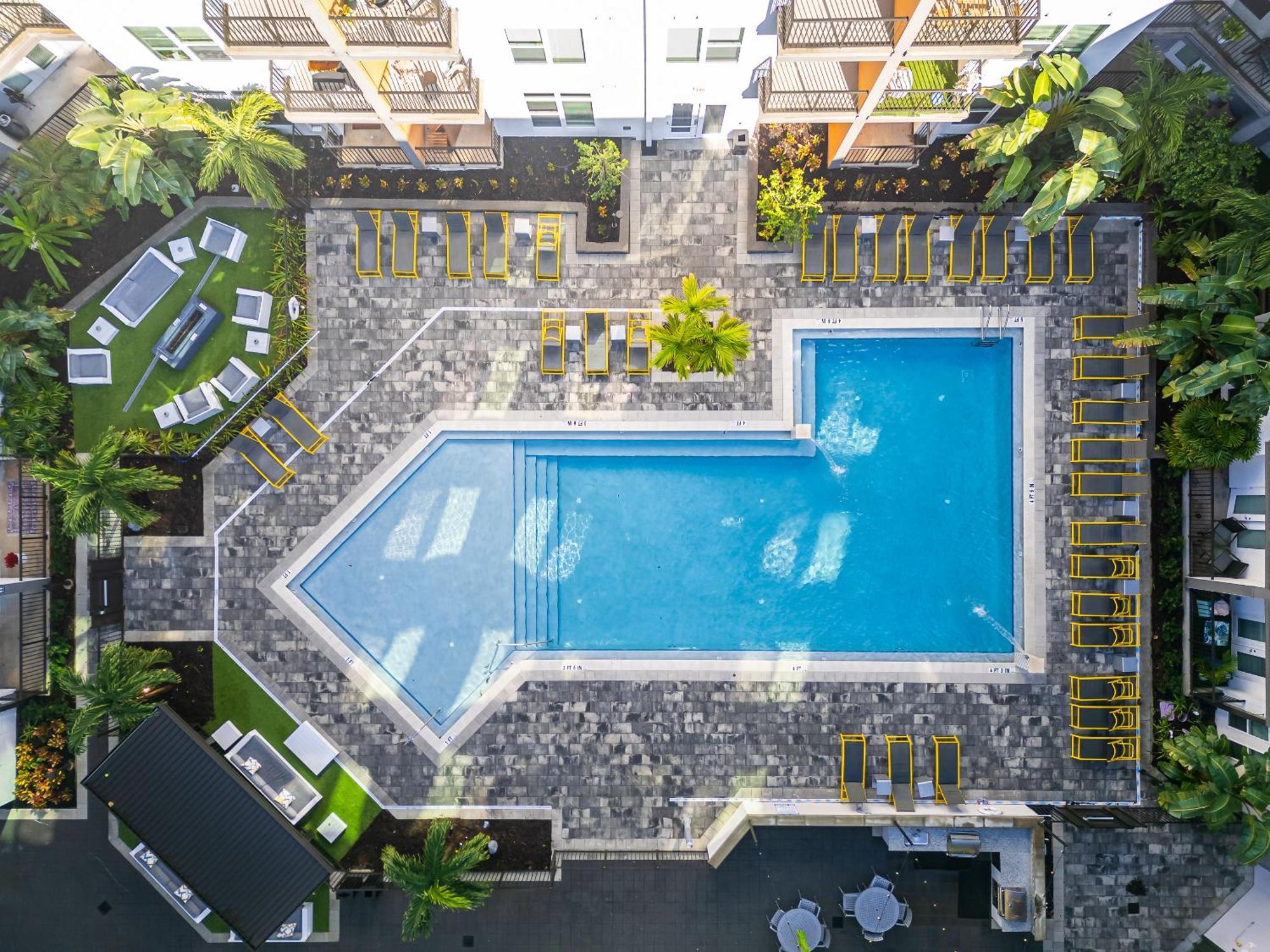 セント・ピーターズバーグTropicana Field 2 Bed In Dwtwn With Free Parkingアパートメント エクステリア 写真